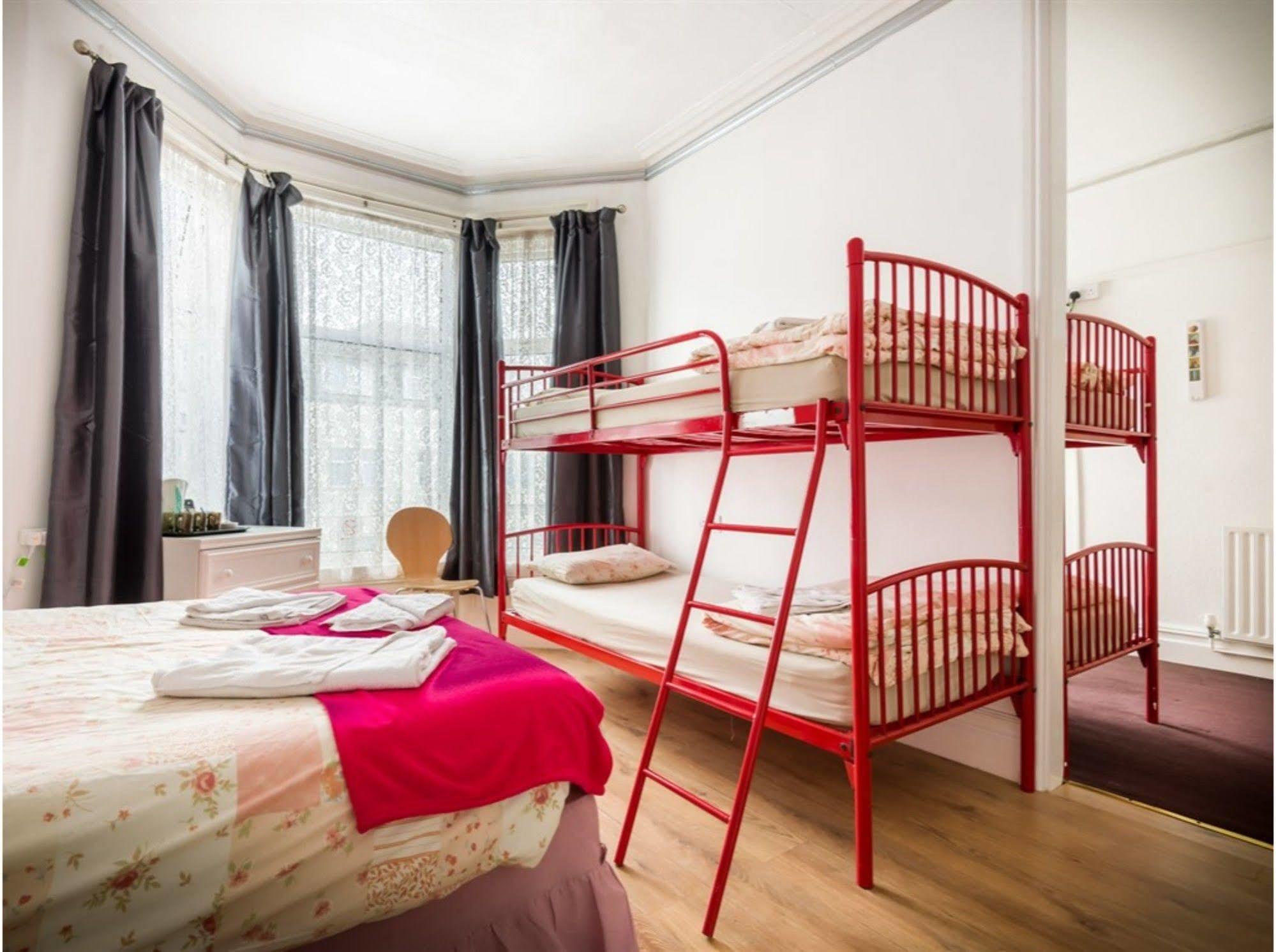 Canberra Hotel Blackpool Ngoại thất bức ảnh